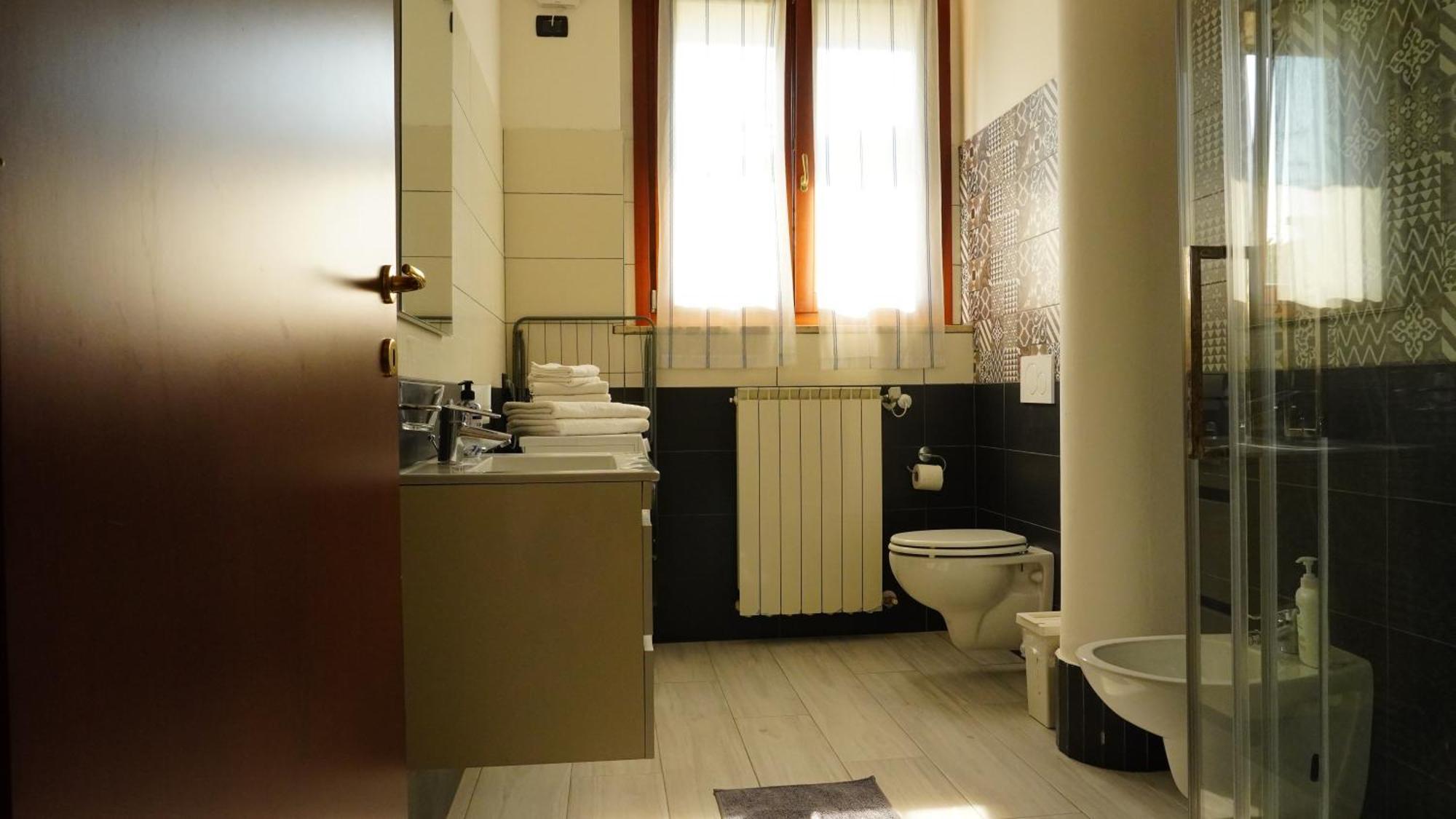 Case vacanza le vele Desenzano del Garda Esterno foto